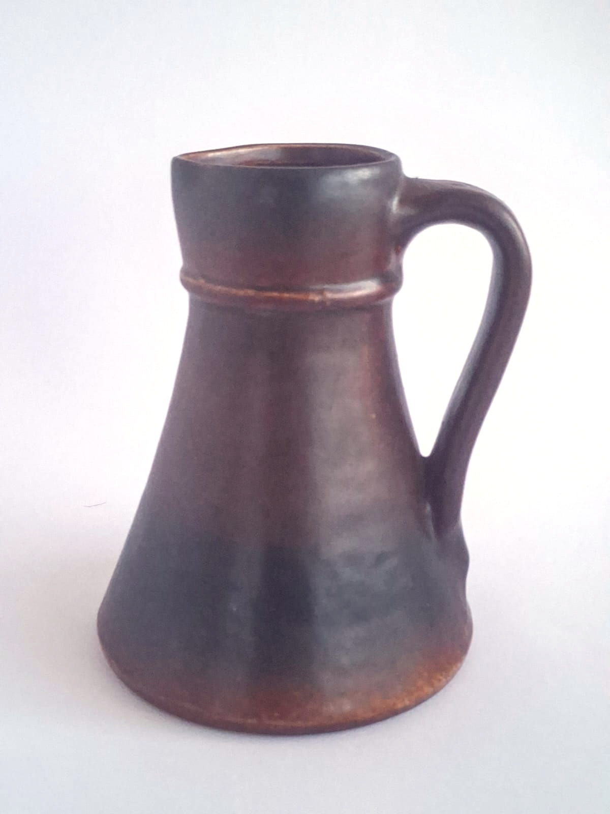 Kera-Flor Ruever pitcher