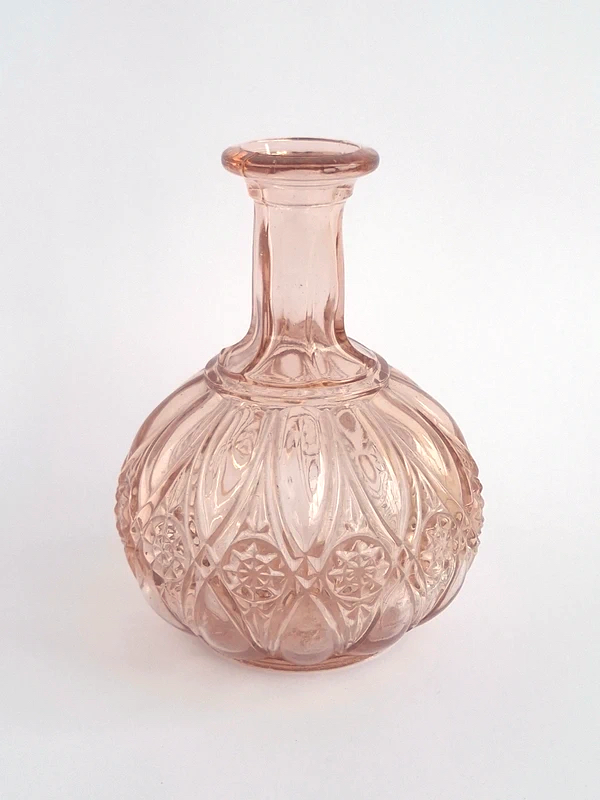 Scailmont pink vase