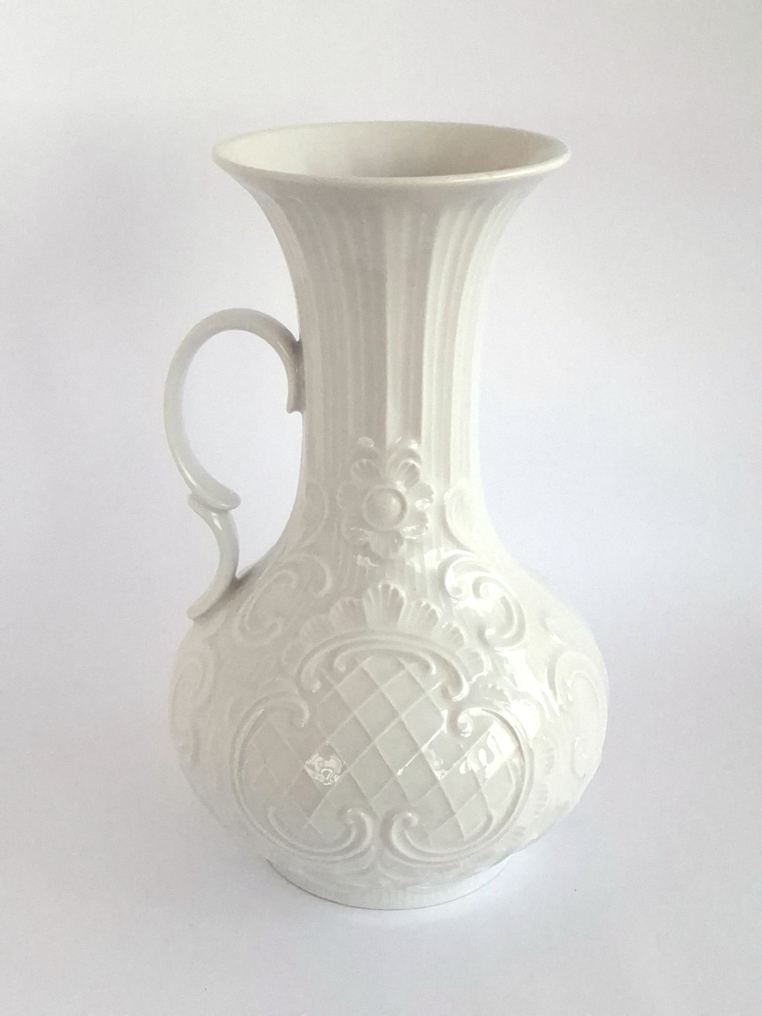 Wunsiedel rococo revival vase
